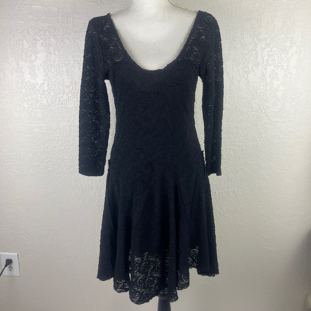 Free People Women’s Katya Lace Dress Sz M 3/4 Sleeve Deep Vneck Whimsigoth Black